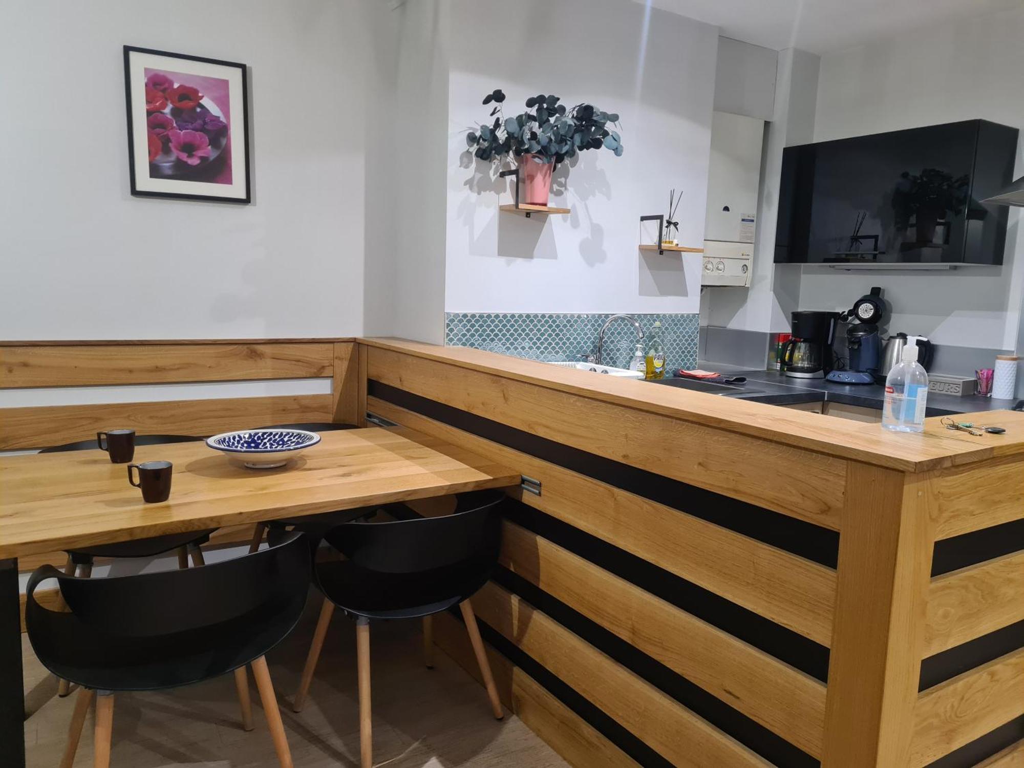 Appartement Hyper-Centre איסוואר מראה חיצוני תמונה