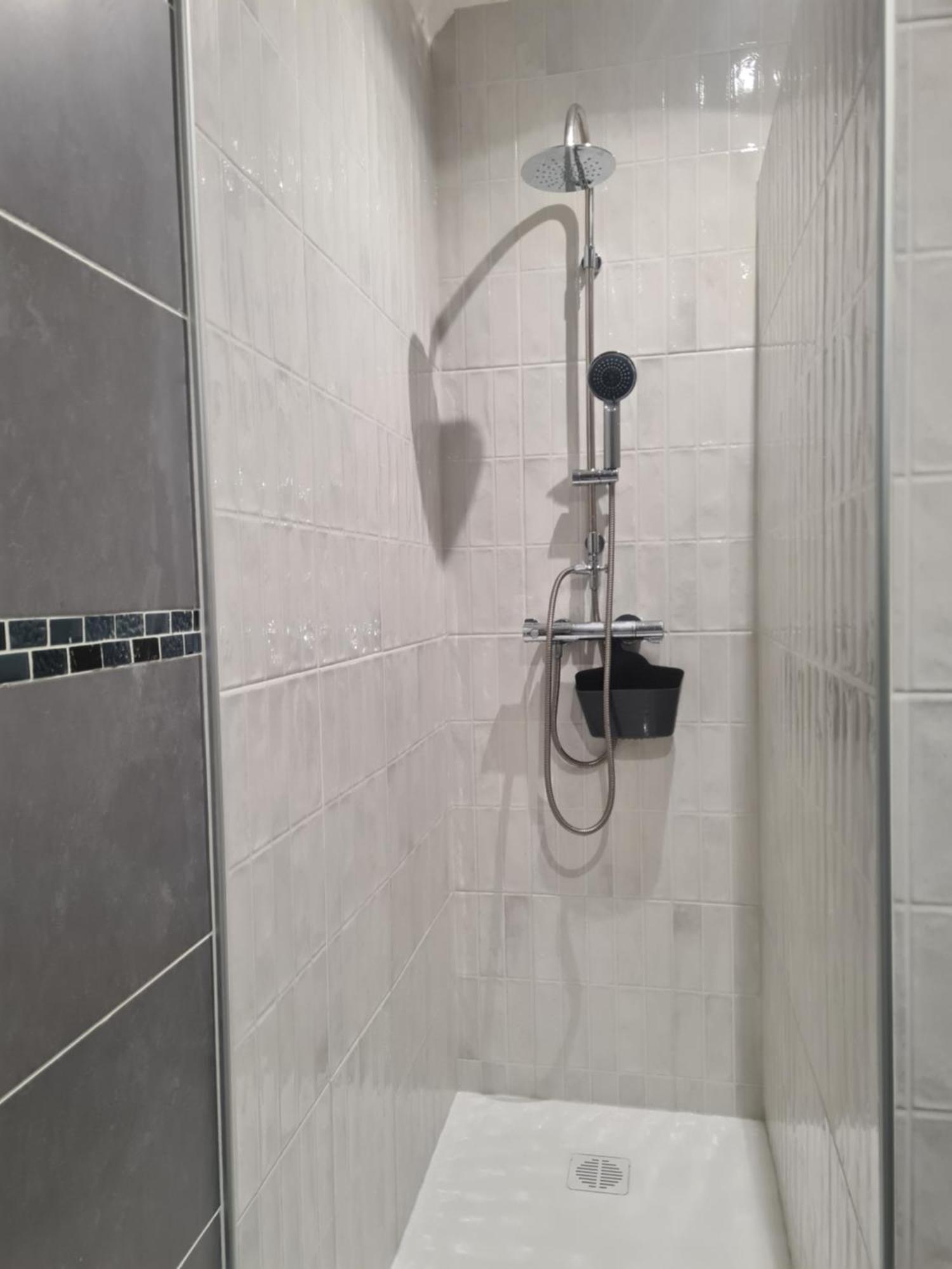 Appartement Hyper-Centre איסוואר מראה חיצוני תמונה